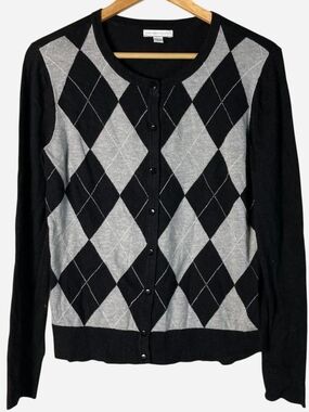 Y2K New York & Company Black and Gray Argyle Button-Front Cardigan